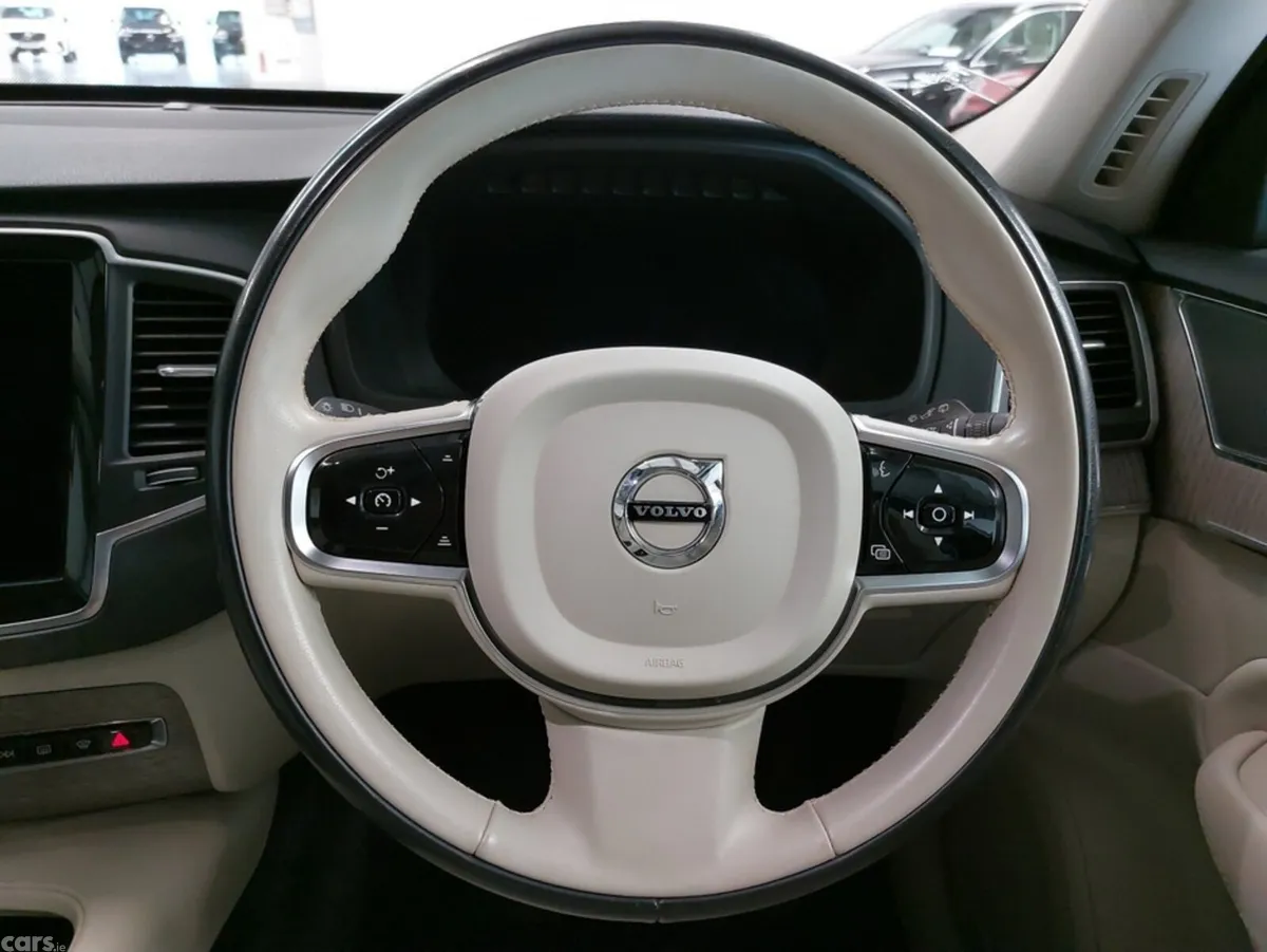 Volvo XC90 SUV, Petrol Plug-in Hybrid, 2023, Grey