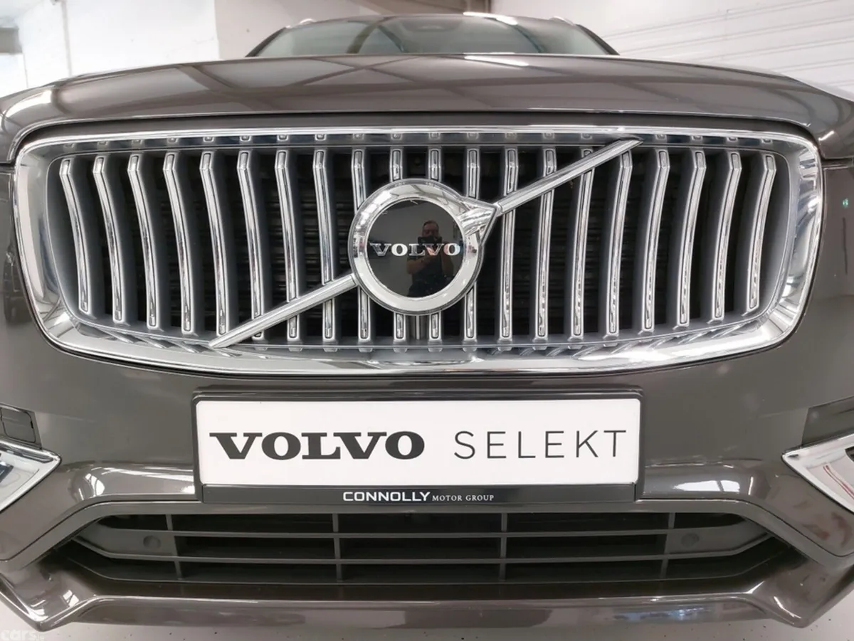 Volvo XC90 SUV, Petrol Plug-in Hybrid, 2023, Grey