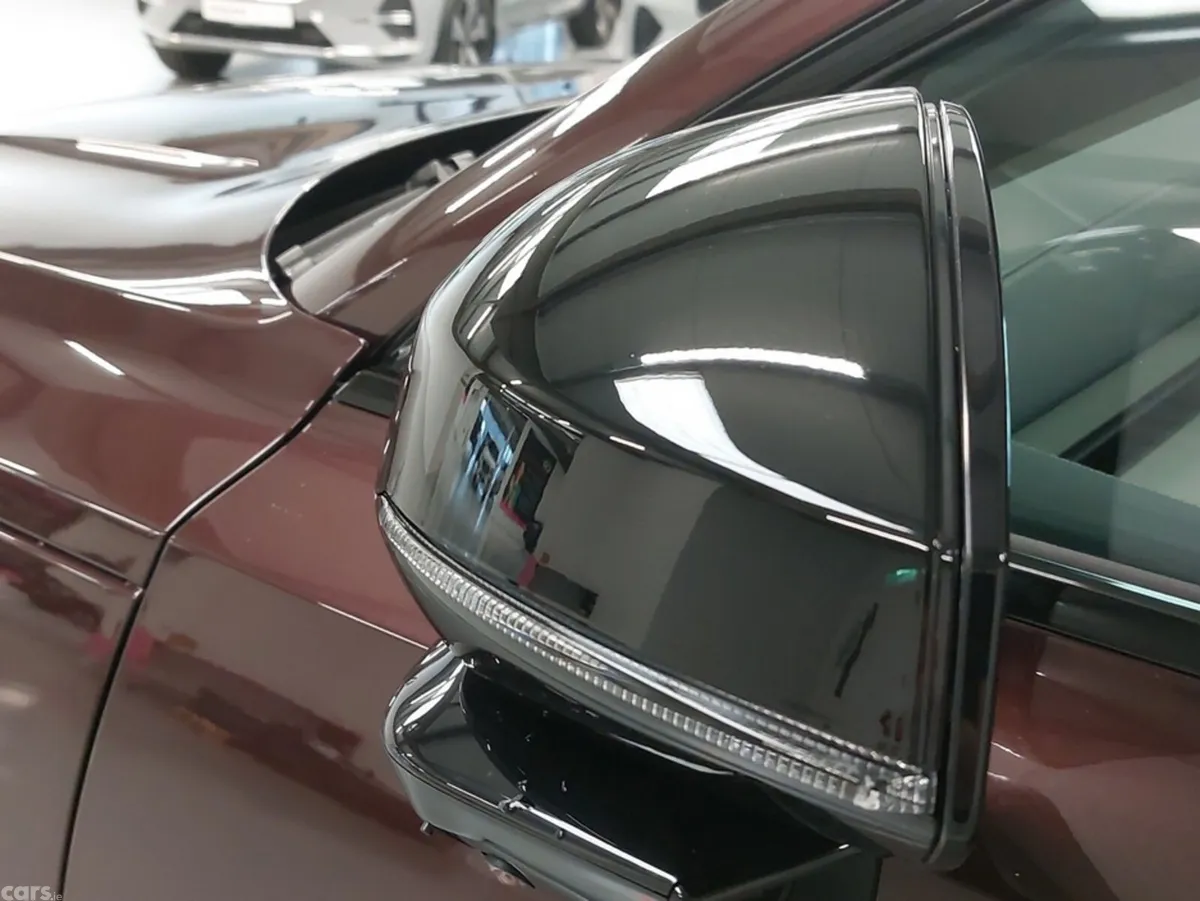 Volvo EX90 SUV, Electric, 2026, Red