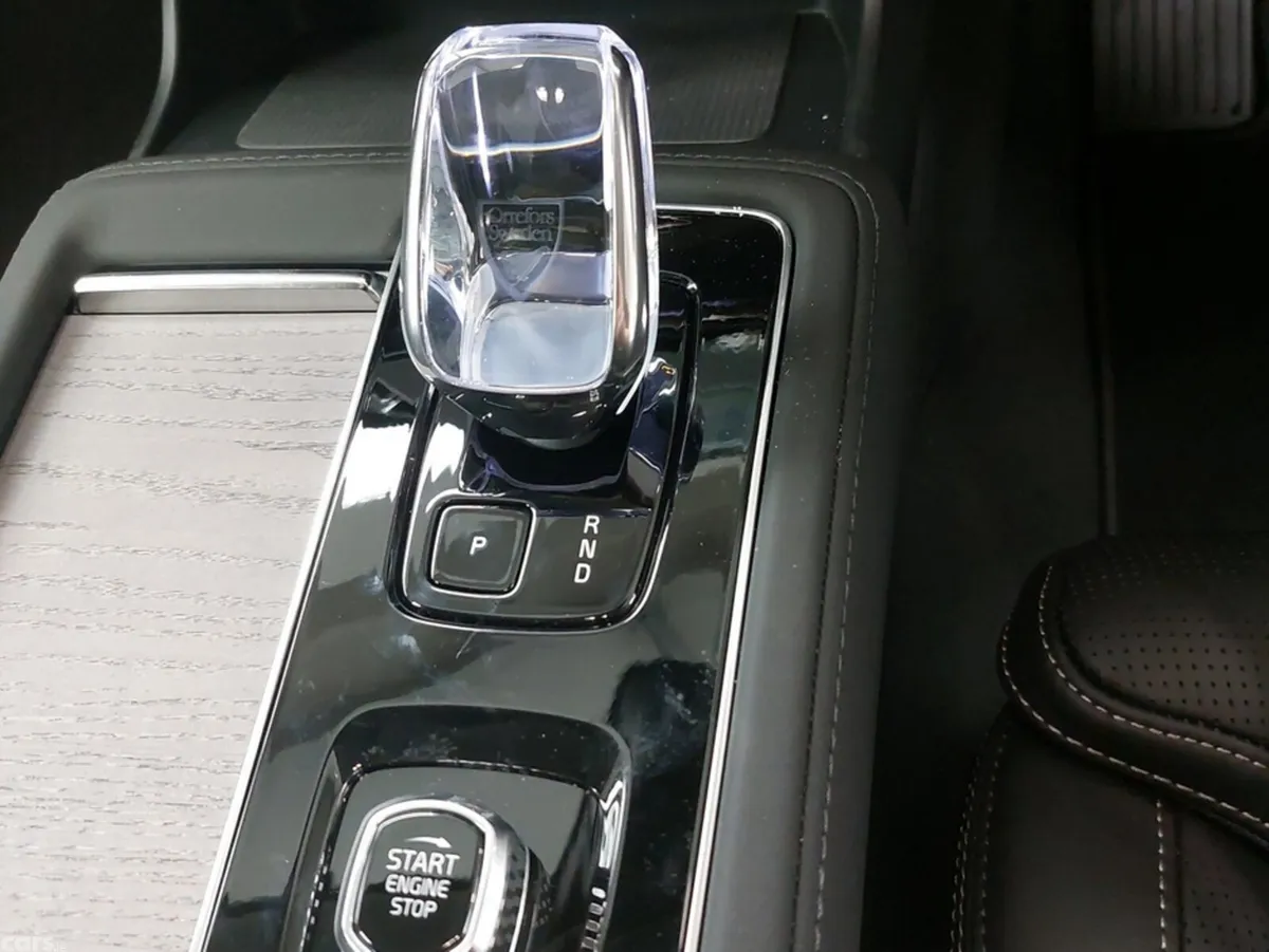 Volvo XC90 MPV, Petrol Plug-in Hybrid, 2026, Silver