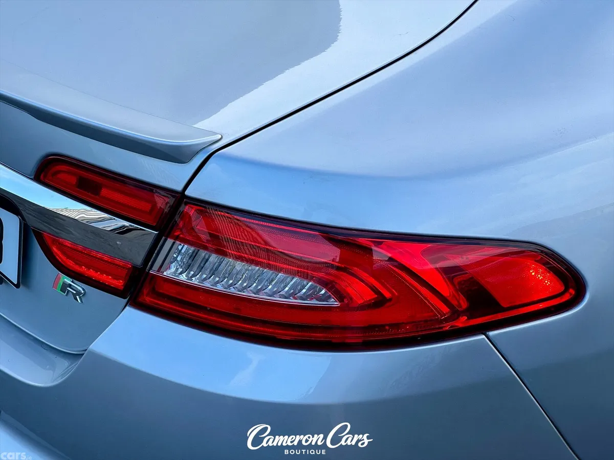 Jaguar XF Saloon, Petrol, 2013, Silver
