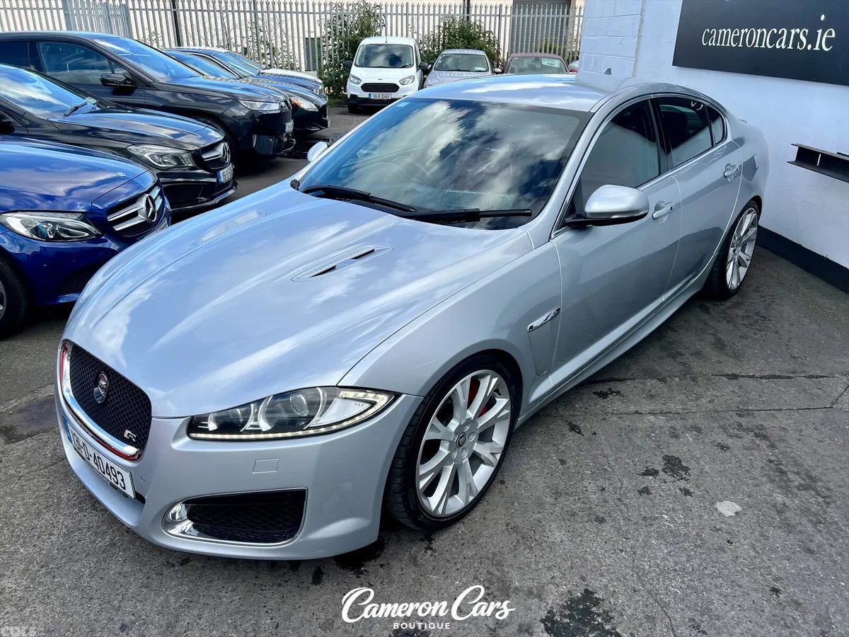 Jaguar XF Saloon, Petrol, 2013, Silver