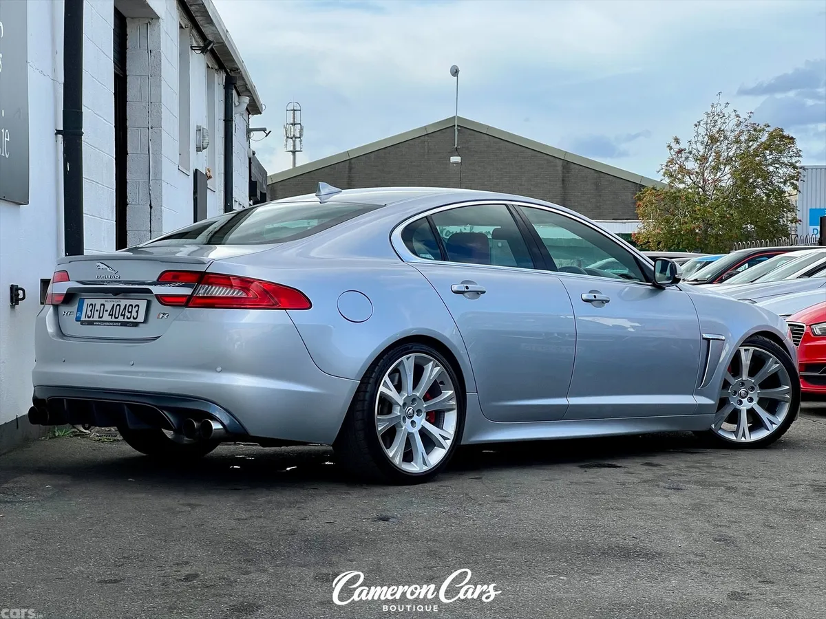 Jaguar XF Saloon, Petrol, 2013, Silver