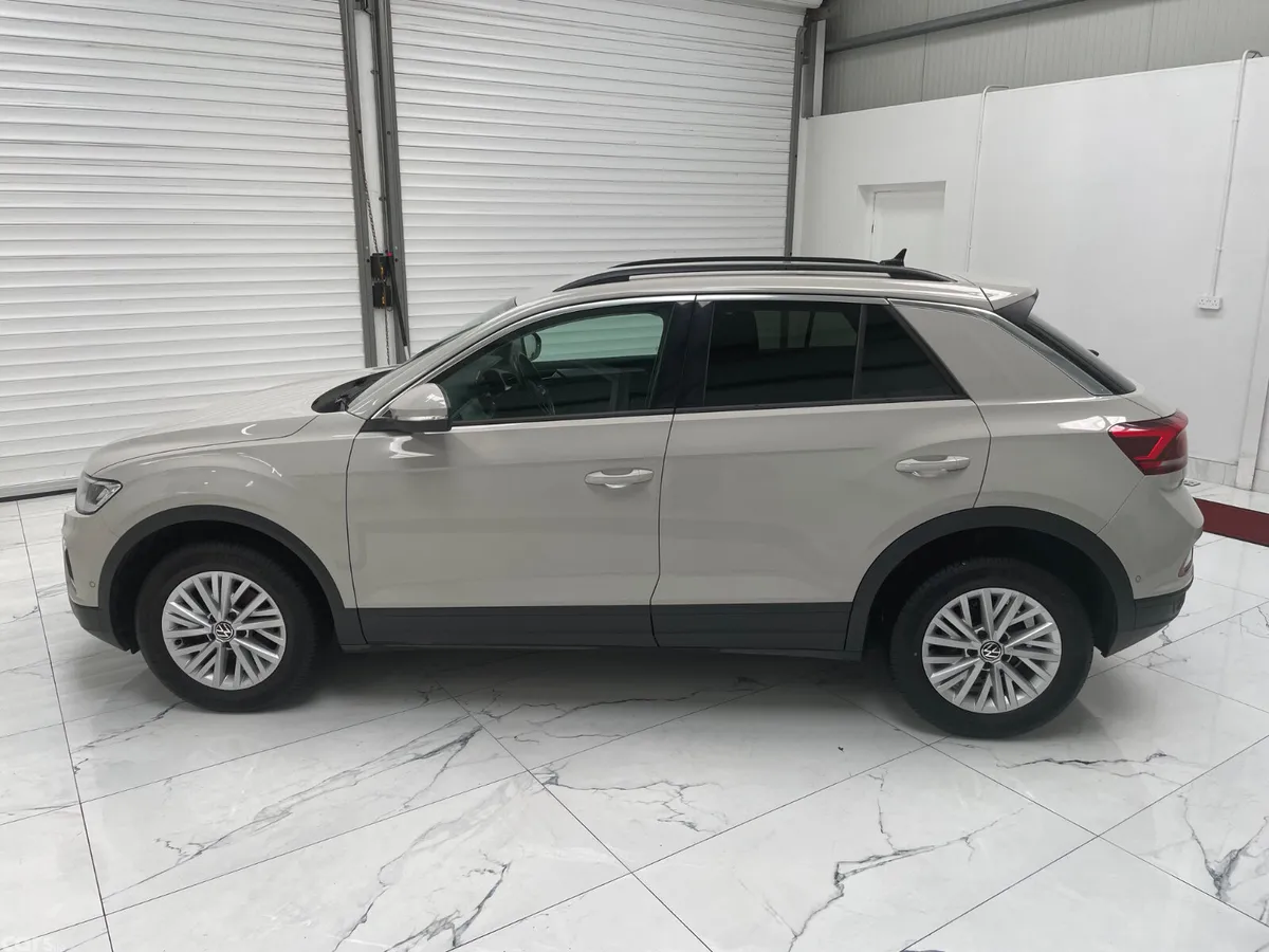 Volkswagen T-Roc SUV, Petrol, 2023, Grey