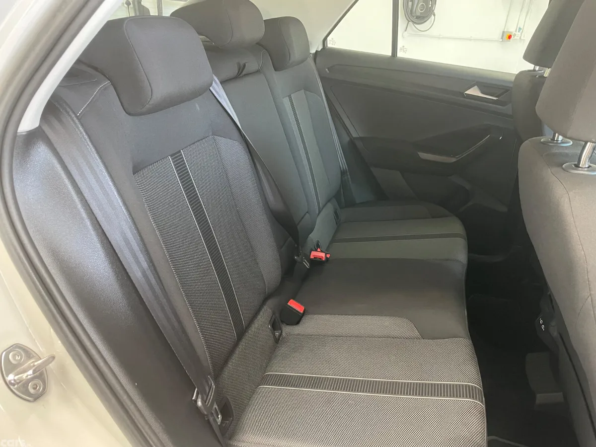 Volkswagen T-Roc SUV, Petrol, 2023, Grey