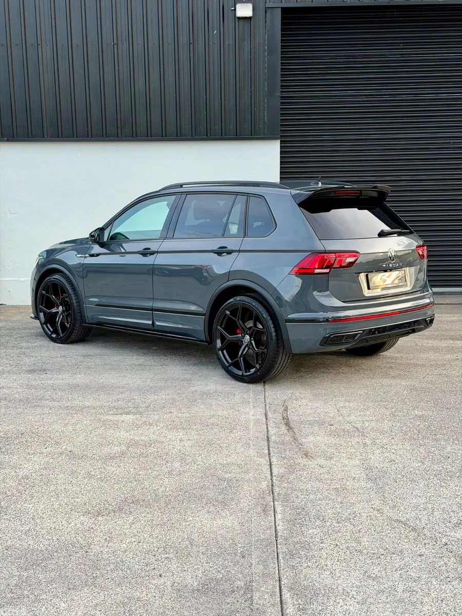 Volkswagen Tiguan SUV, Diesel, 2023, Grey