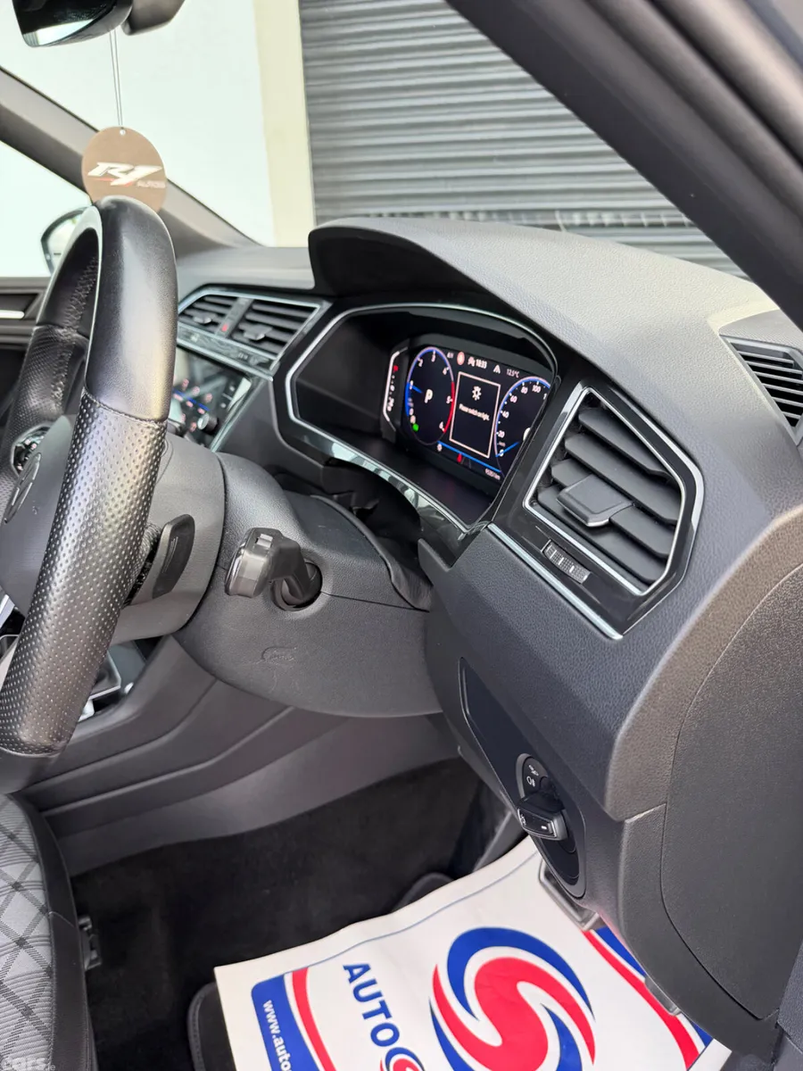 Volkswagen Tiguan SUV, Diesel, 2023, Grey