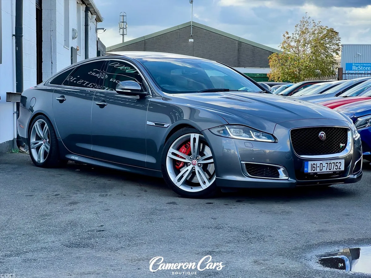 Jaguar XJ Saloon, Petrol, 2016, Grey