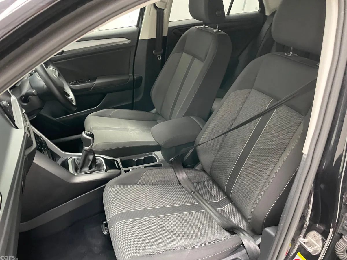 Volkswagen T-Roc SUV, Petrol, 2024, Black