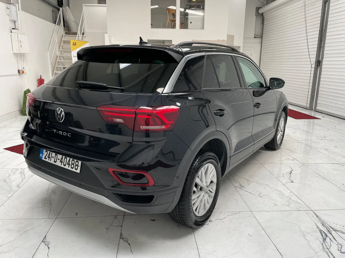 Volkswagen T-Roc SUV, Petrol, 2024, Black