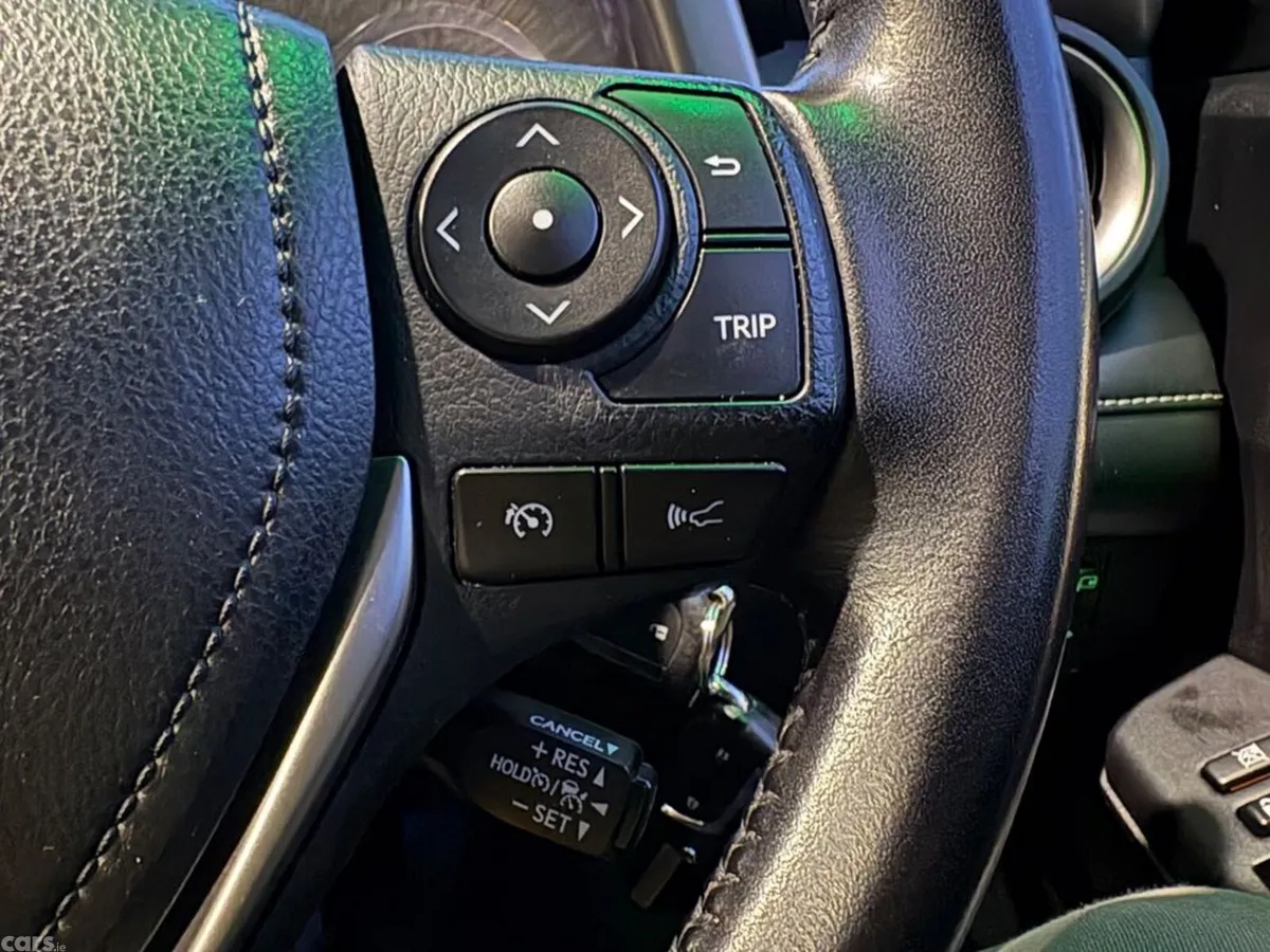 Toyota RAV4 SUV, Diesel, 2016, Silver
