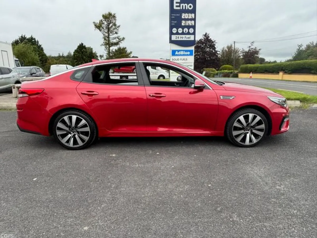 Kia Optima Saloon, Diesel, 2019, Red