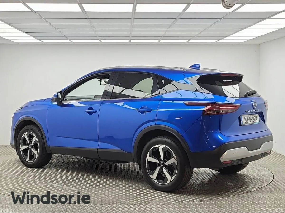 Nissan Qashqai MPV, Petrol, 2021, Blue