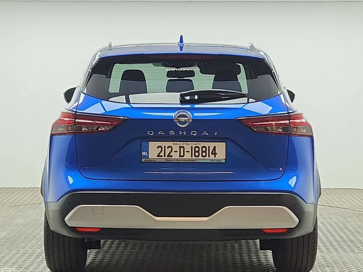 Nissan Qashqai MPV, Petrol, 2021, Blue