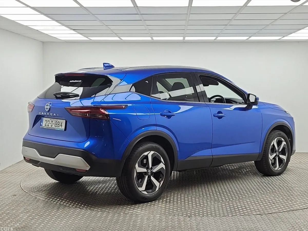 Nissan Qashqai MPV, Petrol, 2021, Blue