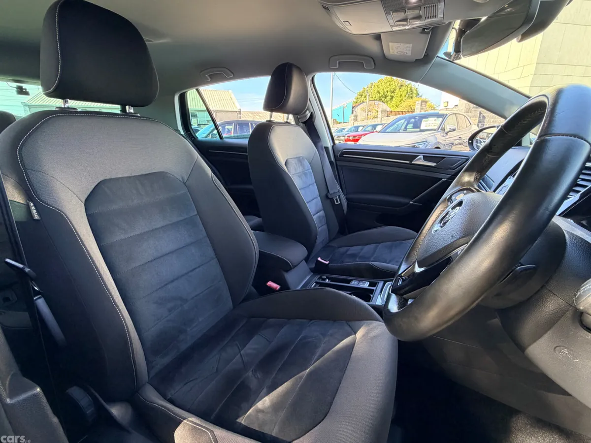 Volkswagen Golf Hatchback, Petrol, 2016, Black
