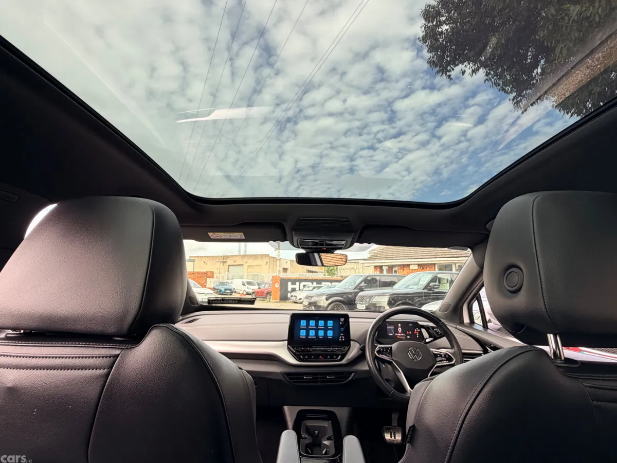 Volkswagen ID.4 Estate, Electric, 2023, White