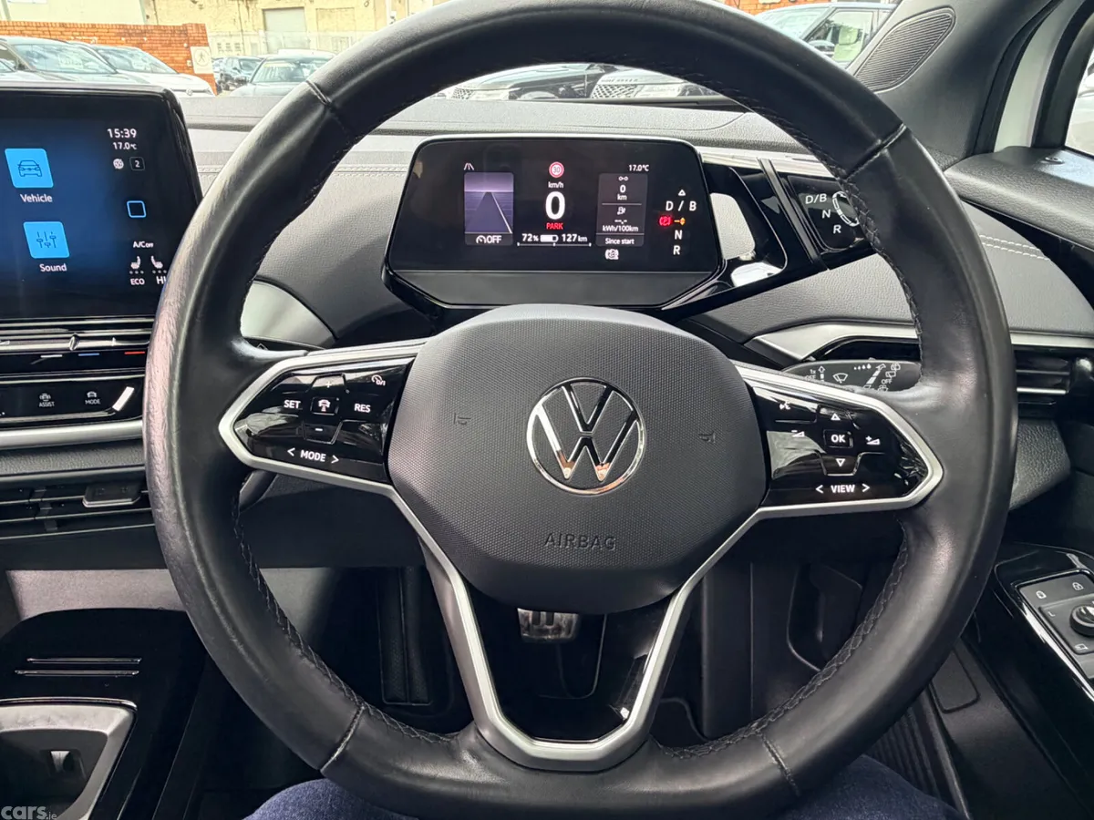 Volkswagen ID.4 Estate, Electric, 2023, White