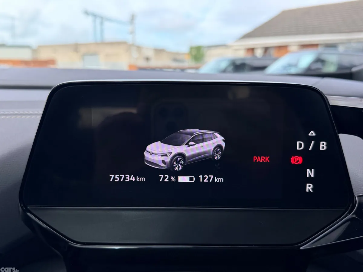 Volkswagen ID.4 Estate, Electric, 2023, White