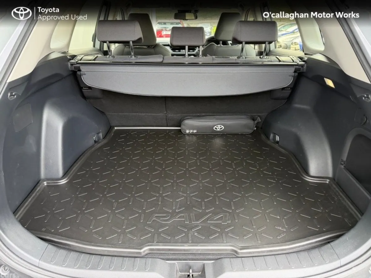 Toyota RAV4 SUV, Petrol Hybrid, 2023, Grey