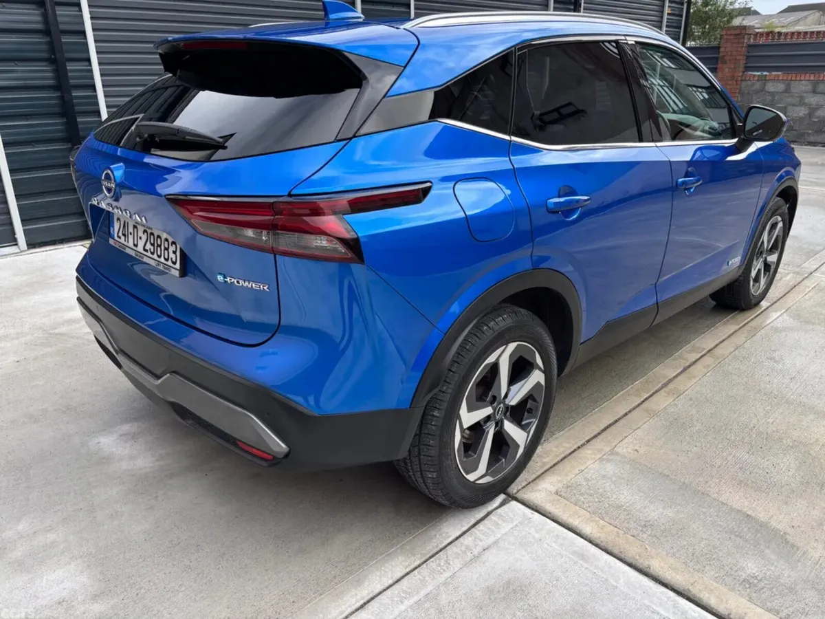 Nissan Qashqai MPV, Petrol, 2024, Blue