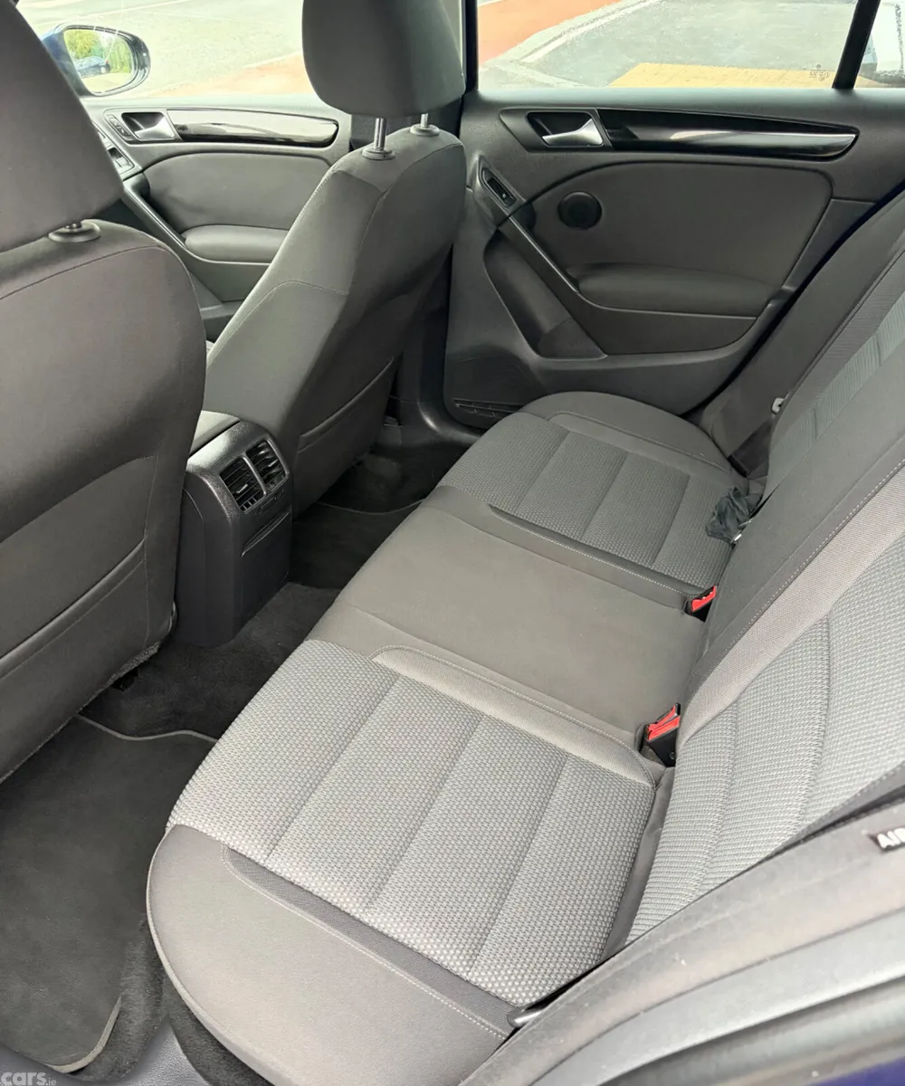 Volkswagen Golf Hatchback, Petrol, 2012, Blue