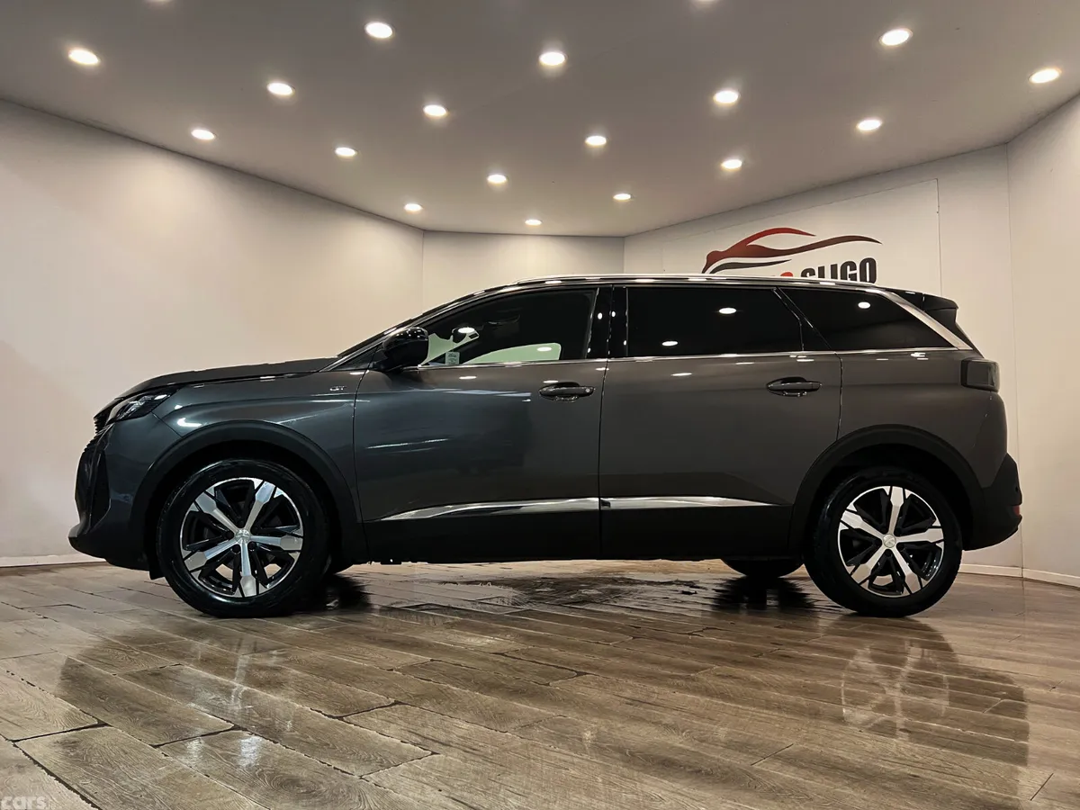 Peugeot 5008 MPV, Diesel, 2021, Grey