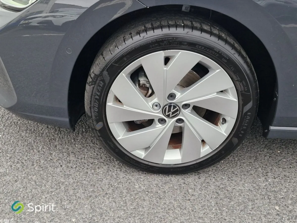 Volkswagen Golf Hatchback, Petrol, 2025, Grey