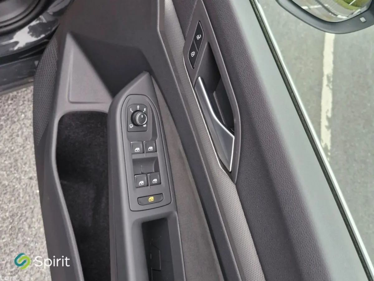 Volkswagen Golf Hatchback, Petrol, 2025, Grey