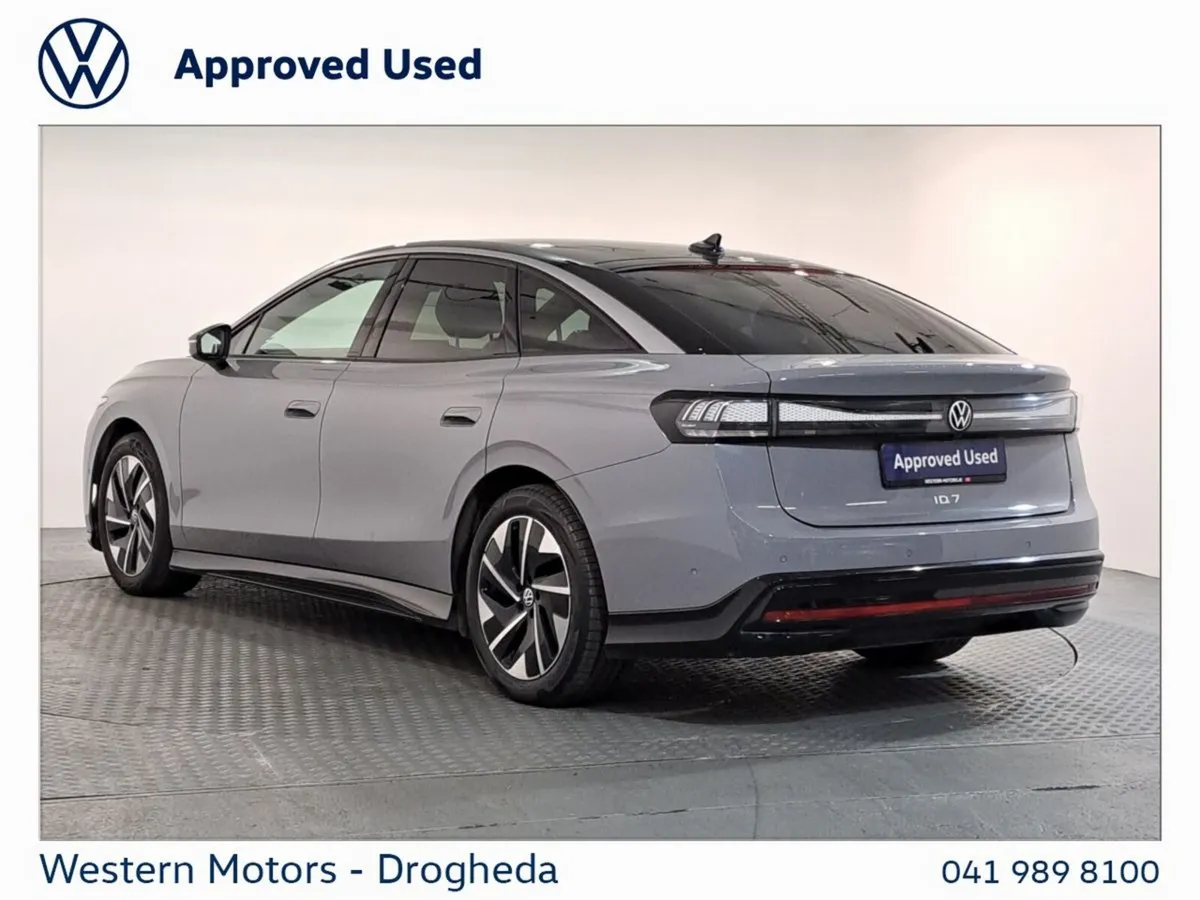 Volkswagen ID.7 Hatchback, Electric, 2025, Grey