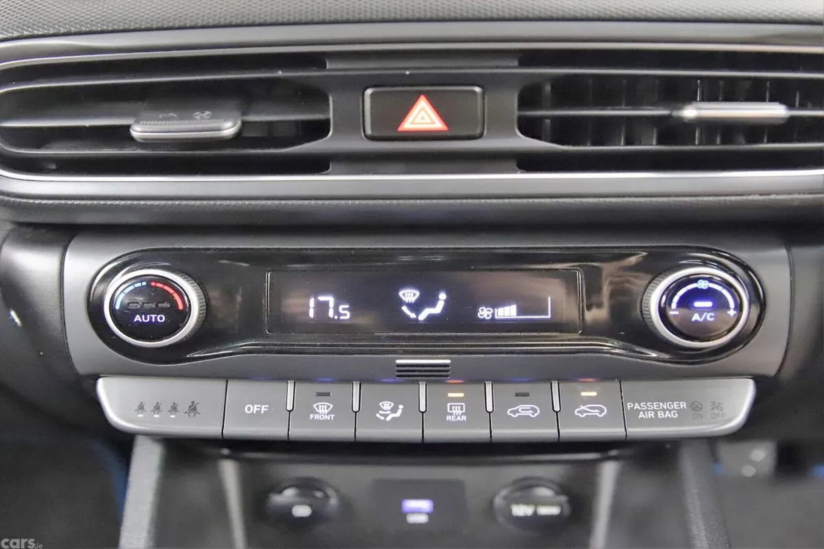 Hyundai KONA SUV, Petrol, 2022, Red