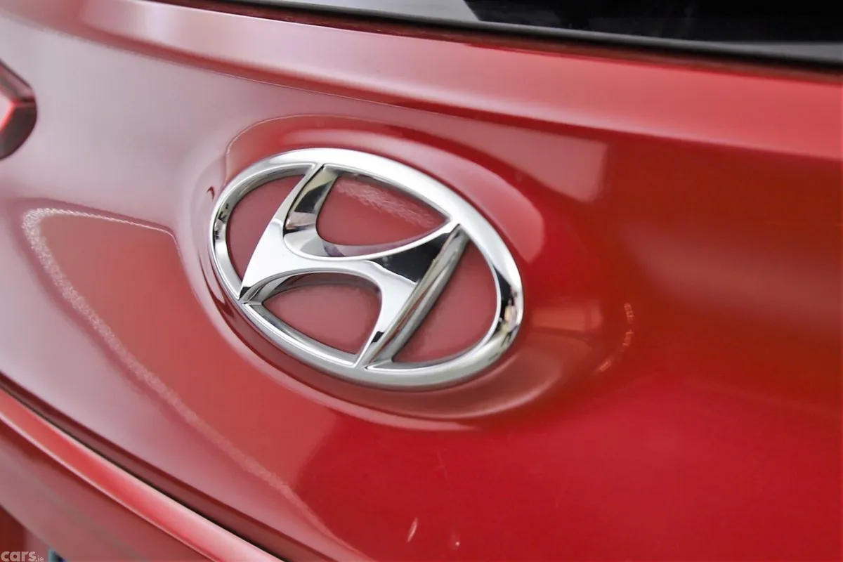 Hyundai KONA SUV, Petrol, 2022, Red
