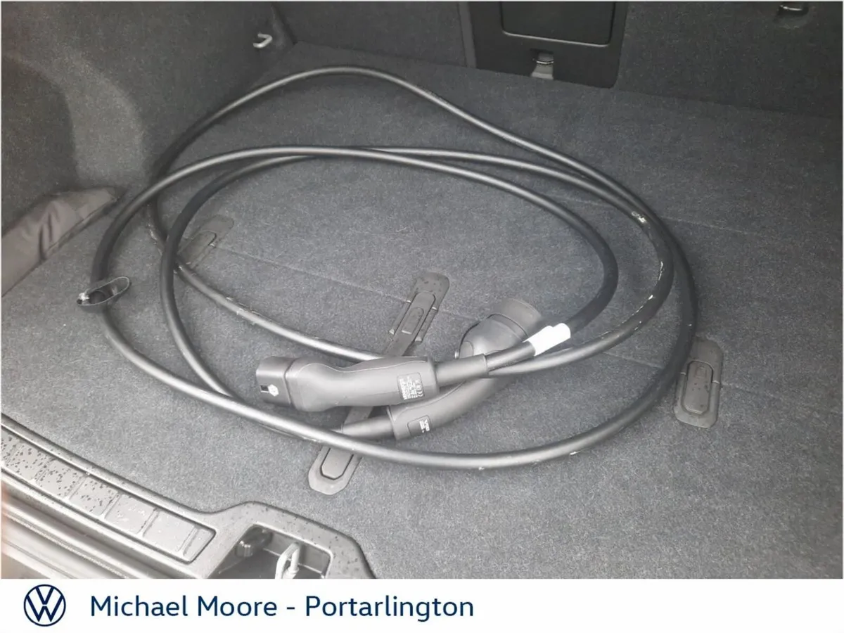 Volvo XC40 Estate, Electric, 2025, Grey