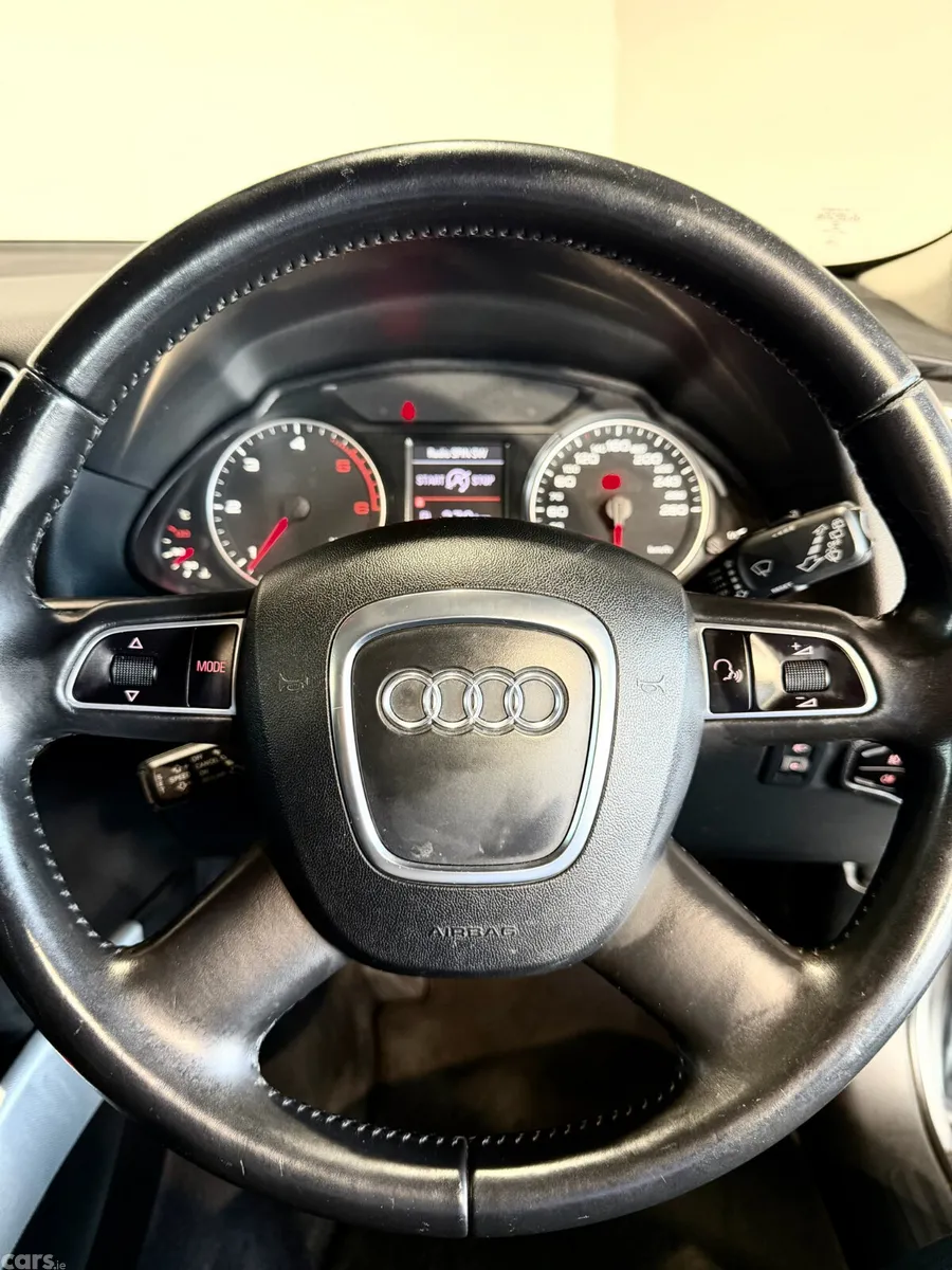 Audi Q5 SUV, Diesel, 2011, Grey