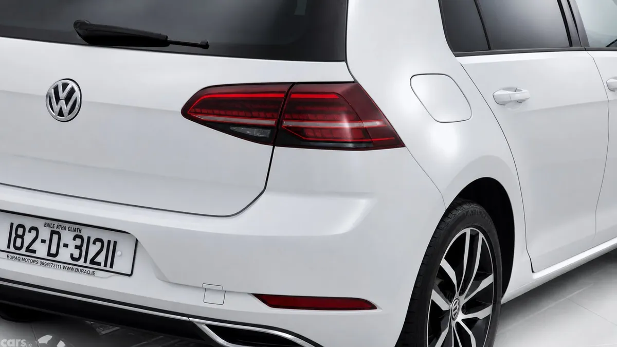 Volkswagen Golf Hatchback, Petrol, 2018, White