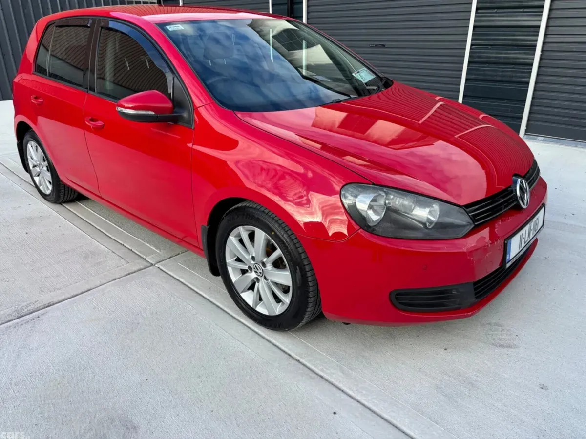 Volkswagen Golf Hatchback, Diesel, 2011, Red