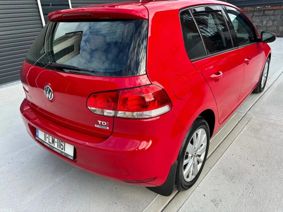 Volkswagen Golf Hatchback, Diesel, 2011, Red