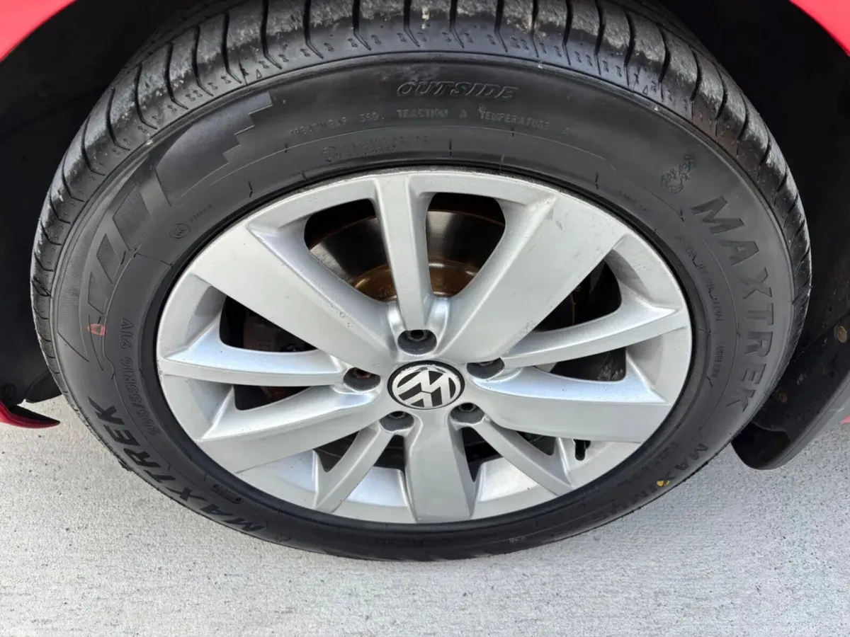 Volkswagen Golf Hatchback, Diesel, 2011, Red
