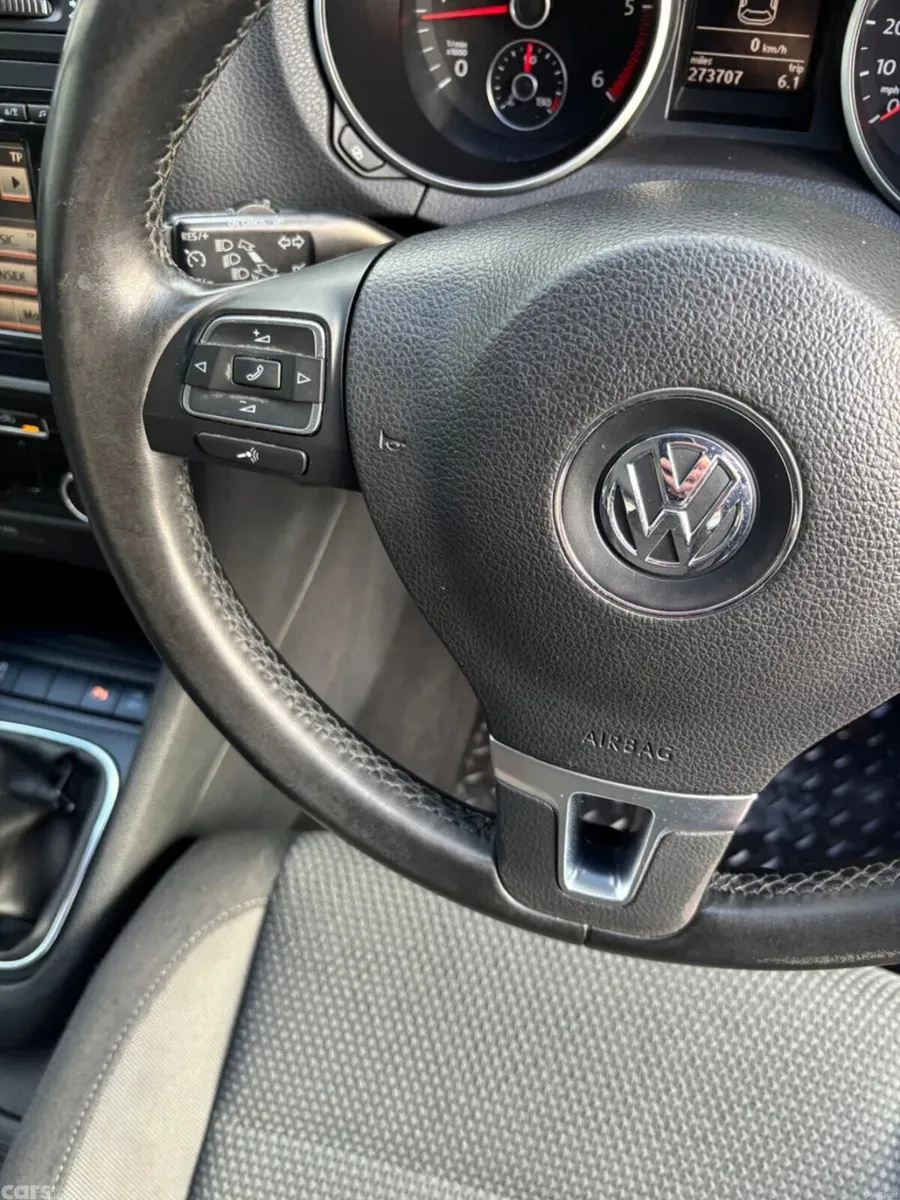 Volkswagen Golf Hatchback, Diesel, 2011, Red