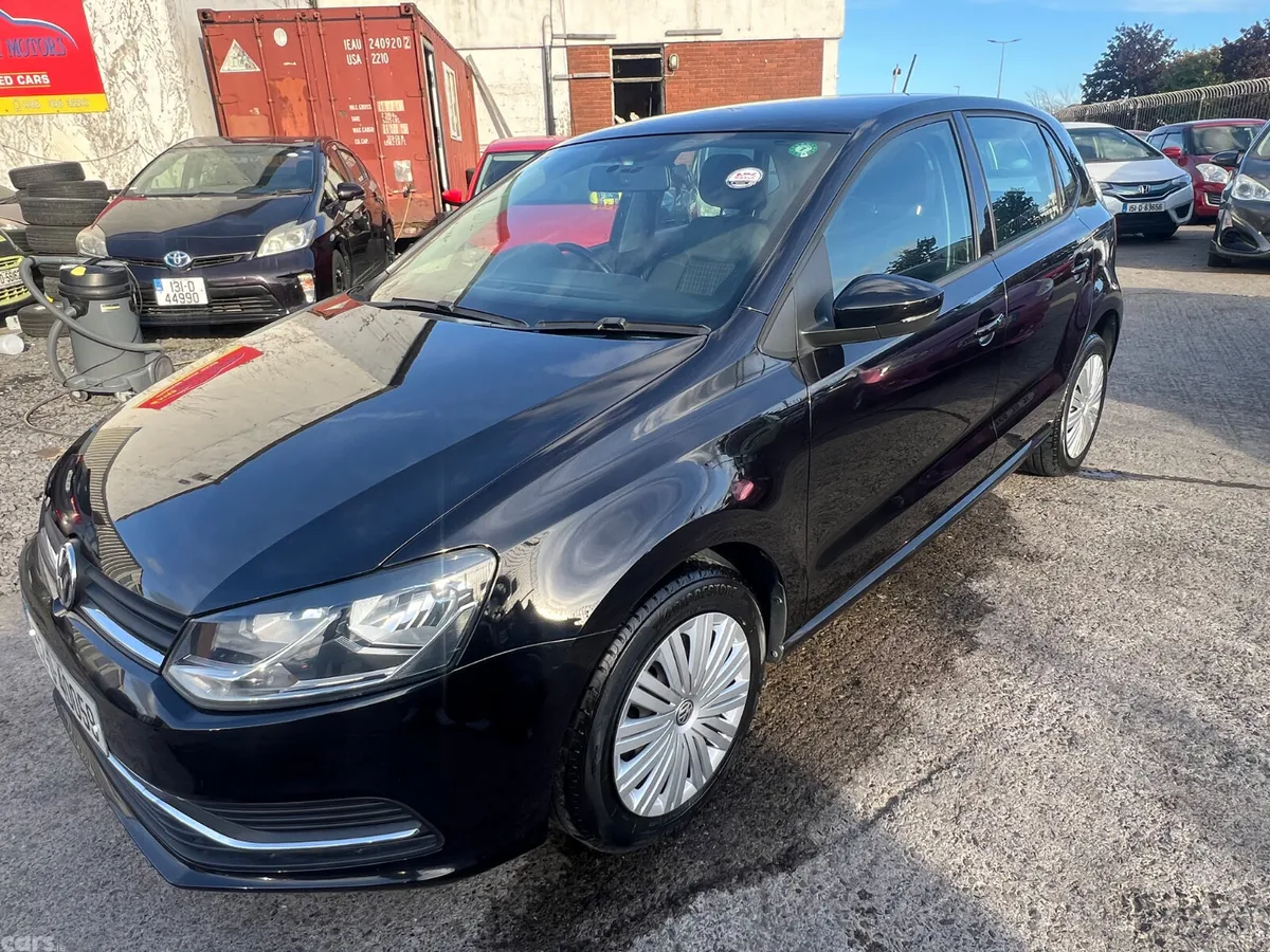Volkswagen Polo Hatchback, Petrol, 2015, Black