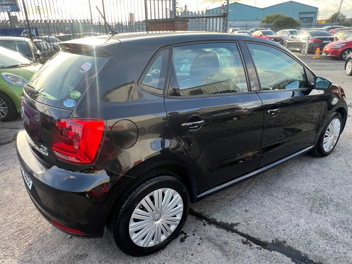 Volkswagen Polo Hatchback, Petrol, 2015, Black