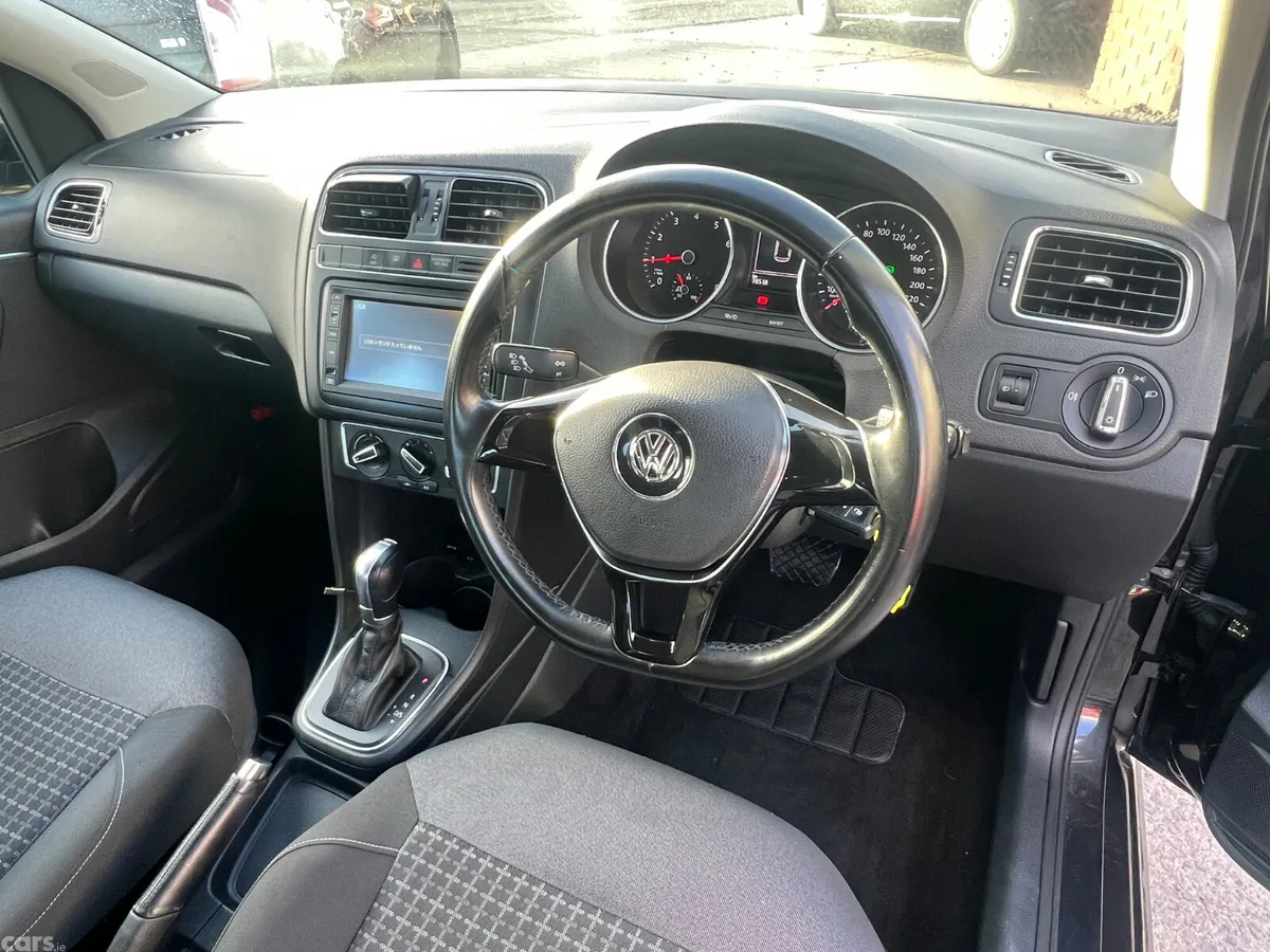 Volkswagen Polo Hatchback, Petrol, 2015, Black