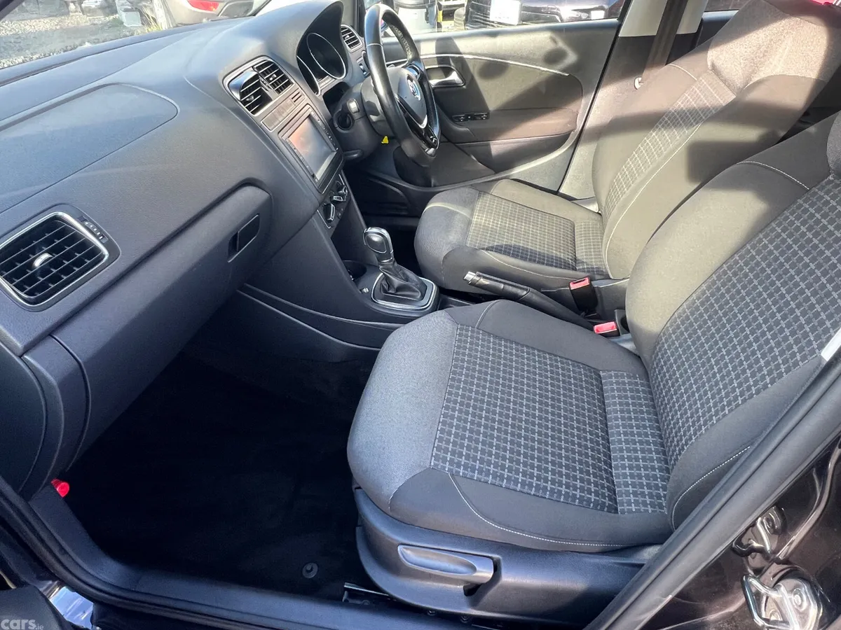 Volkswagen Polo Hatchback, Petrol, 2015, Black