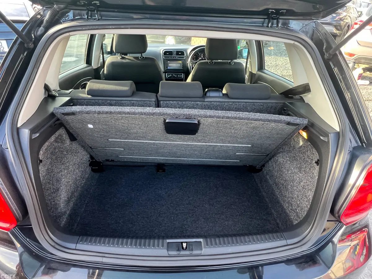 Volkswagen Polo Hatchback, Petrol, 2015, Black