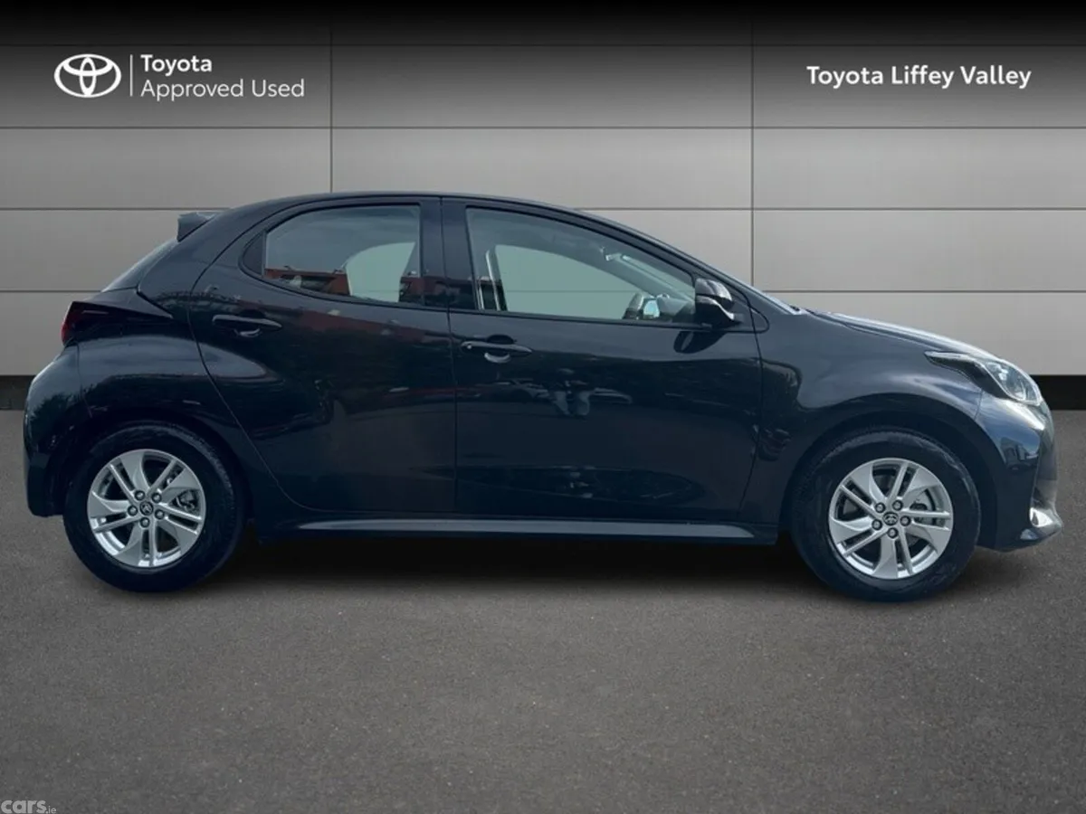 Toyota Yaris Hatchback, Petrol Hybrid, 2026, Black