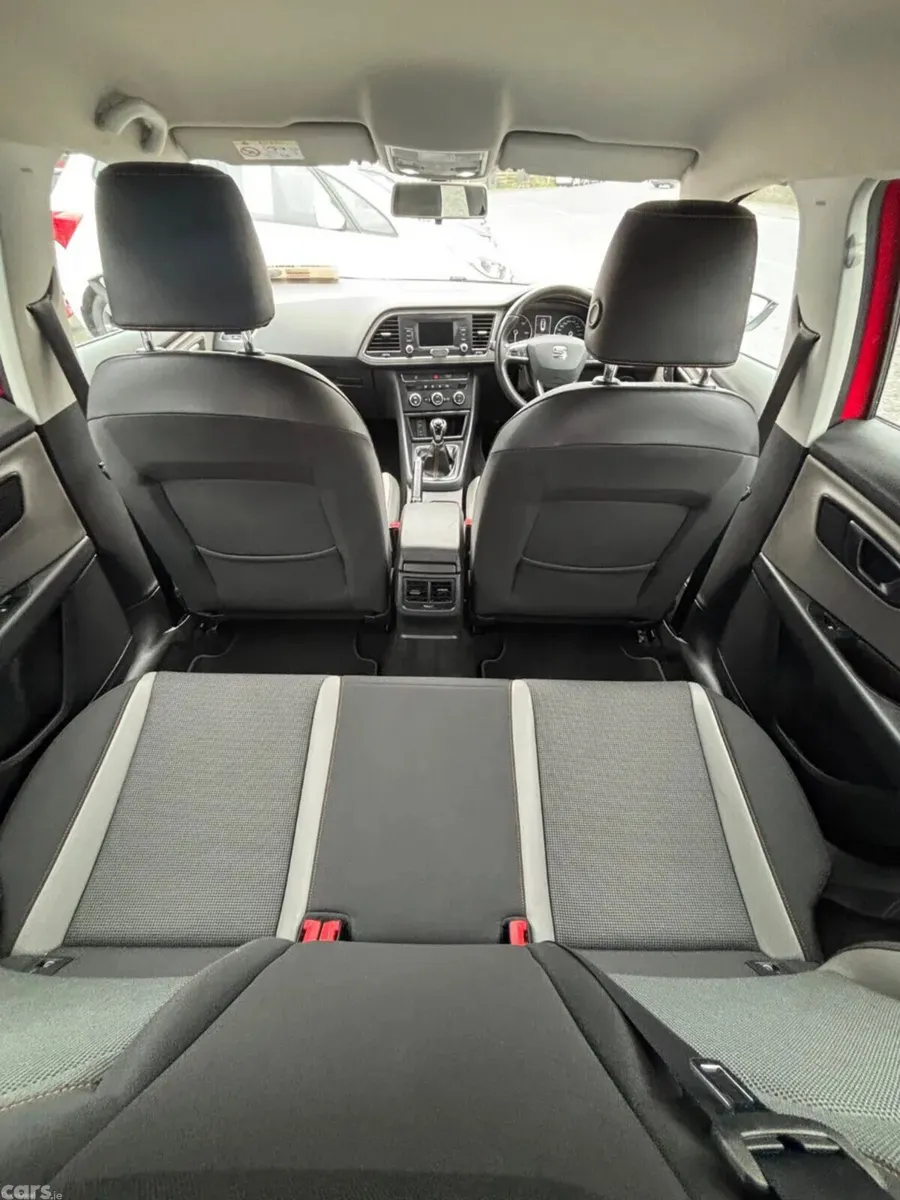 SEAT Leon Estate, Diesel, 2015, Red