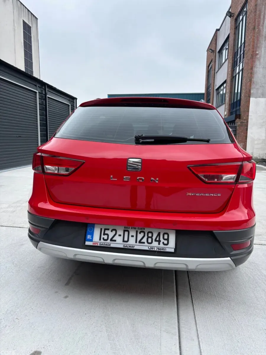 SEAT Leon Estate, Diesel, 2015, Red