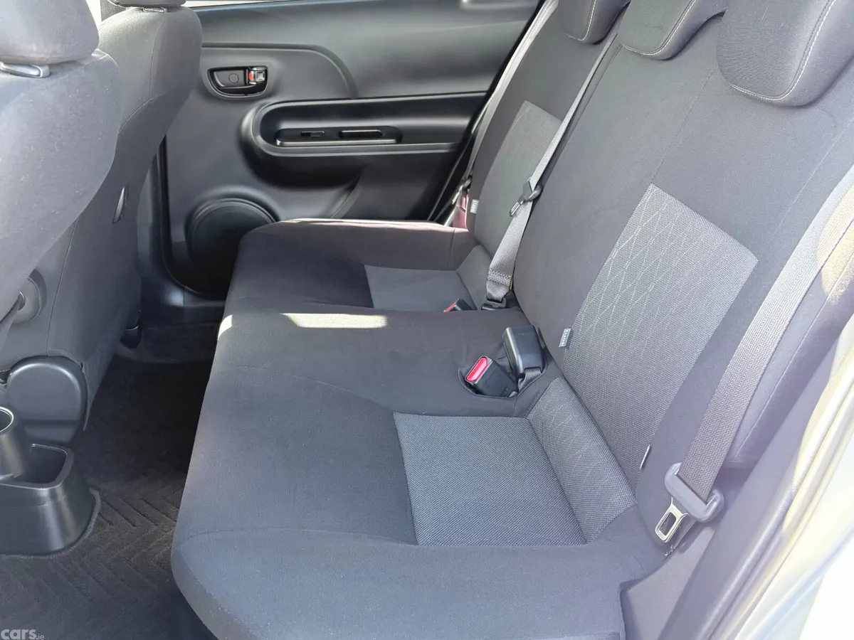 Toyota Aqua Hatchback, Petrol Hybrid, 2021, Silver