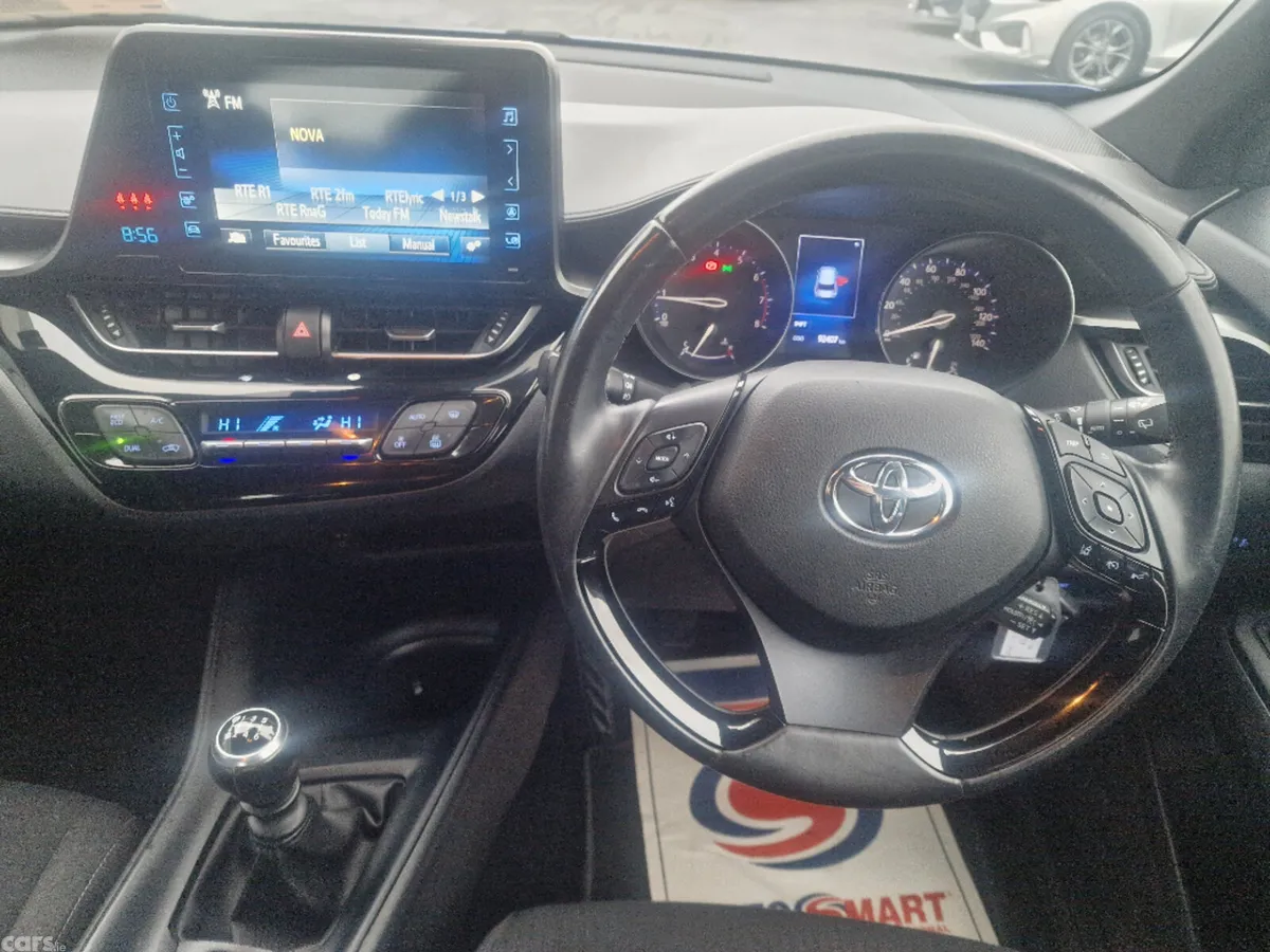 Toyota C-HR Hatchback, Petrol, 2019, Blue