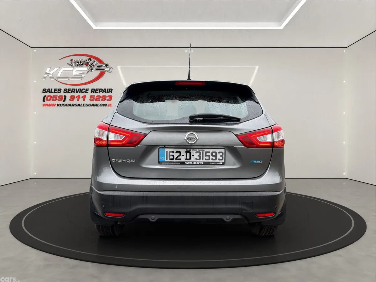 Nissan Qashqai Hatchback, Diesel, 2016, Grey